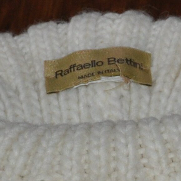 Raffaello Bettini Ivory Cable Knit Beanie Multi Color Fox Fur Pom Pom Toque Hat - Picture 5 of 5